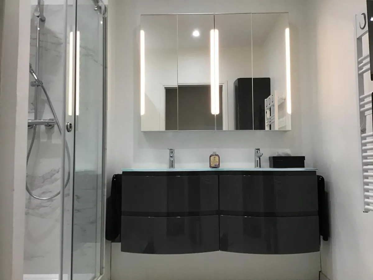 Apartamento Grand T2 5Min Du Centre Historique D'Aix En Provence Aix-en-Provence Francia